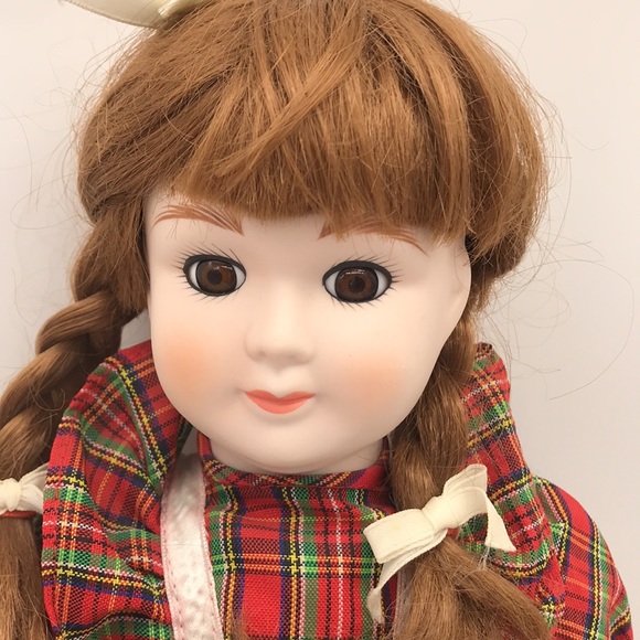 Vintage Wind-Up Musical 🎵 Porcelain 19” Soft Body 19”Doll  Plays Rockabye Baby - Picture 5 of 8